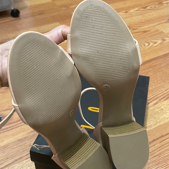 lulus harper almond heels - Picture 4 of 7